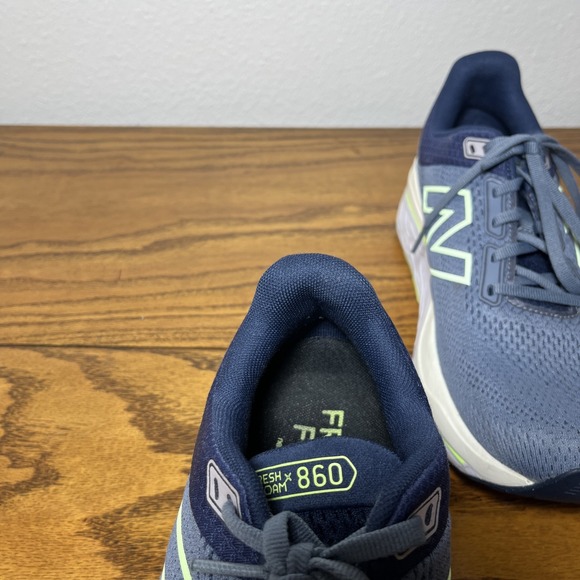 New Balance Fresh Foam X 860v14 Mens Size 9.5 Blue White Running Shoes Sneakers - Picture 8 of 13